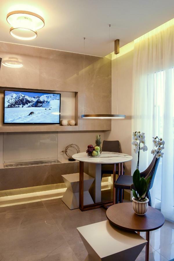 L - Suites Kavála Kültér fotó